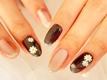 クラッシー(Classy)/隠れおばけネイル