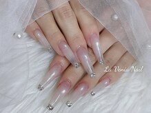 ラヴェニア(La ve nia)