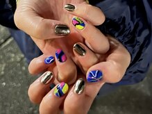 ディエム(diem.)/個性派ショートネイル