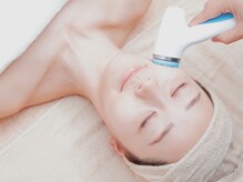 BeautyWellness salon FUL【毛穴/小顔/美肌/くすみ/シワ/リンパ/肩こり/よもぎ蒸し】/フェイシャル