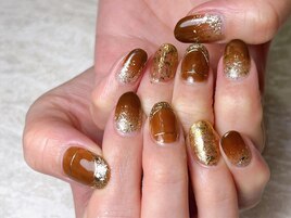 チョコレート風ニュアンスネイル