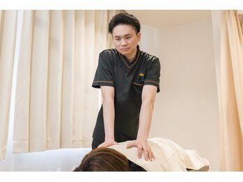 くまのみプロデュース ハリッシュ 新宿院(Harisshu)/骨盤矯正☆　新宿西口、整体