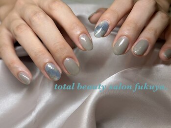 福屋。 熊本南店/アート2本