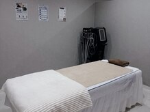 ティーナ(Teena)の雰囲気（白とグレーを基調とした清潔感のある空間です♪）