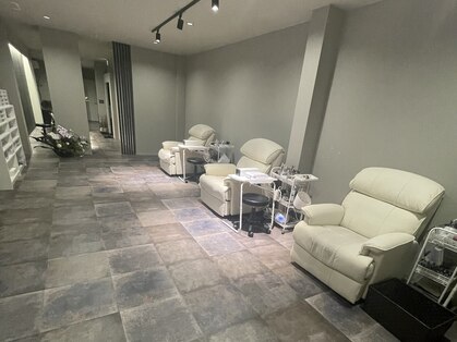 アンベリール(Embellir)の写真