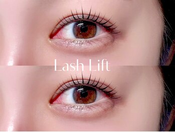 シル 江坂(Cil)/まつげパーマ/パリジェンヌ/眉毛