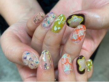 カーティシーネイルズ(curtisii NAILS)/