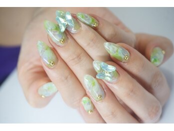 サロン デ ミランダ(Salon de Miranda)/