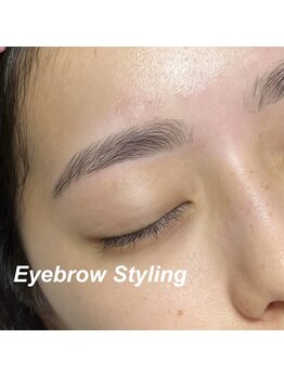 ブラン 小倉店(Blanc)/すっぴんでも美眉に