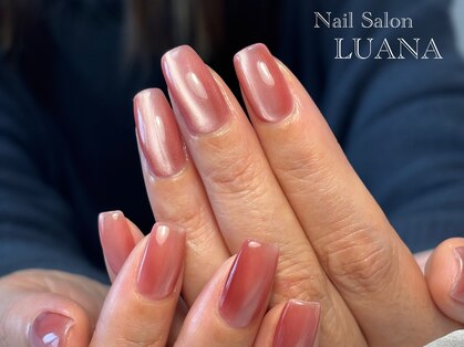 ルアナ(LUANA)の写真