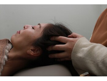 ピーロ(PiiiLO)の写真/寝落ちするほどの深い癒し。睡眠の質を高め、心も体もすっきりと軽くなるドライヘッドスパ。