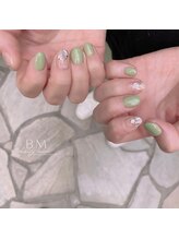 ビューティームーン(beauty moon)/夏と相性◎ラメ×シェル＊