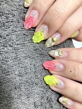 ラキネイル(LAKI Nail)/貝殻ネイル