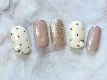 ミーム(meme)/大人可愛いドットネイル