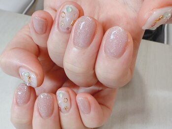 レアロット(LEALOT)/