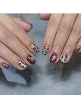 サロンドティス 学芸大学(salon de tis)/