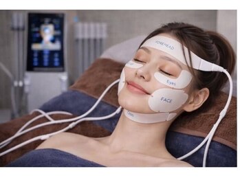 ザ クロエ(The Chloe)/大阪初！エムフェース