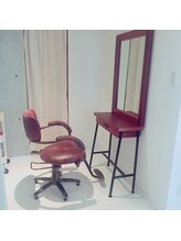 リボン アイラッシュアンドビューティーサロン(RIBBON)/メイクやヘアーのお直しはこちら