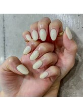 サロンドティス 学芸大学(salon de tis)/バターイエロー