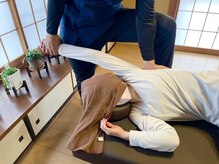 イコール整骨院(IQOL整骨院)/肩こり撃退ストレッチ