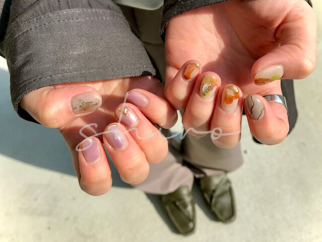 shiro nail&beauty 眉毛・小顔・リンパエステ