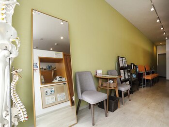 整体院もみのき ライフガーデン神栖店の写真/【神栖市/もみのきグループライフガーデン神栖店☆】慢性的な腰の痛みにお悩みの方にオススメ◎