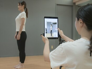 エヌスリーピラティス マエバシ(n3 PILATES MAEBASHI)/パーソナルではAIによる姿勢分析