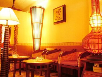 ガネーシャ 中央駅店/アジアン雰囲気の店内!!