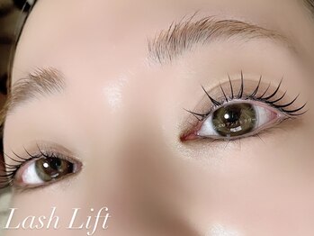 シエロアンドヒラリー/