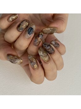 ヌア(nur.)/ブラウンnuance