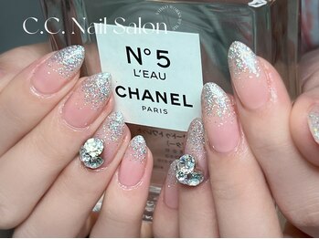 シーシーネイルサロン 池袋(C.C.Nail salon)/かわいいラメグラ