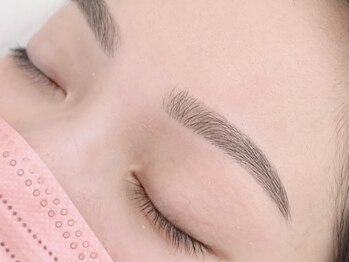 アウリイ(aulii)の写真/周りから褒められる眉毛に♪こんな眉毛になりたかったが叶うアウリイの眉毛スタイリング