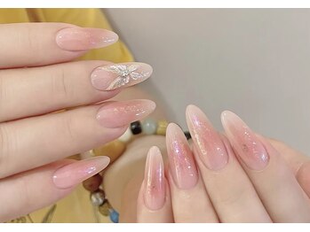 ユミ(U.MI.)/チークネイル