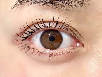 リナータ 新宿東口店(Rinata)/ケラチンラッシュリフト