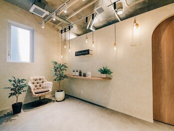 パナケアストレッチ 三軒茶屋店/エントランス