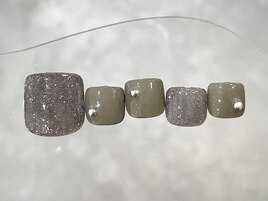 キラキラフットネイル