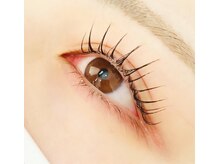 ノーチェ(noce)の雰囲気（お目元が美しく輝くしっかりとした立ち上げデザイン）