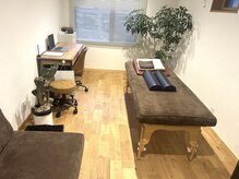 統一され清潔感のあるお部屋で施術が受けられます