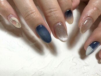 デューネイルスタジオ(dew nail studio)/ネイビーデザイン