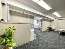 清潔感のある明るい整体院◎【整体/肩こり/骨盤矯正/整骨院】