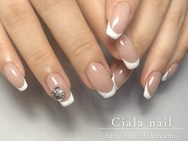 フレンチネイル