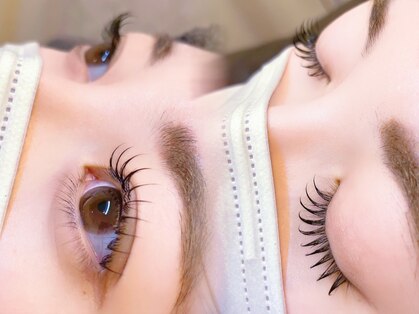 レーブアイラッシュ 駅前店(reve eyelash)の写真