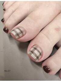 大人チェックネイル