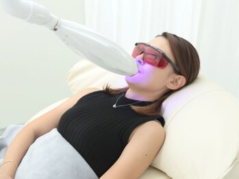 ホワイトニングショップ 芦屋店/施術中♪