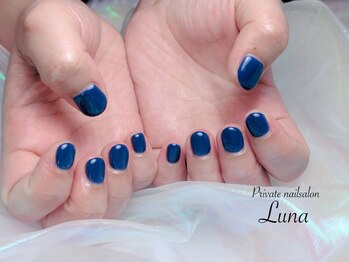 究極の美フォルムワンカラー