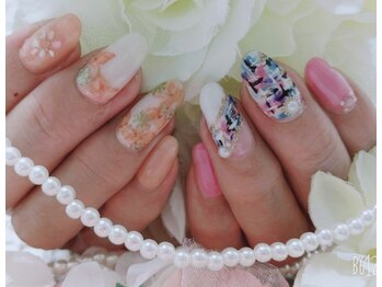 お勧め定額ネイル　7100円