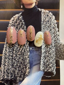 レイネイル レイアイ レイエステティック 扶桑店/くすみピンク×ゴールド