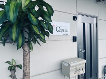 クイーン(QUEEN)/店舗は床屋さんの2階です♪