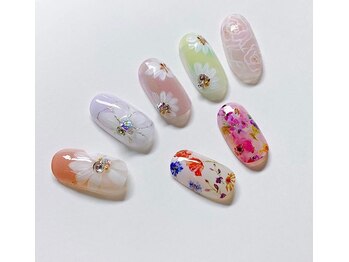 まるで自爪!?美爪ネイルチップ