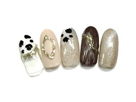 アニマル柄ニュアンスネイル